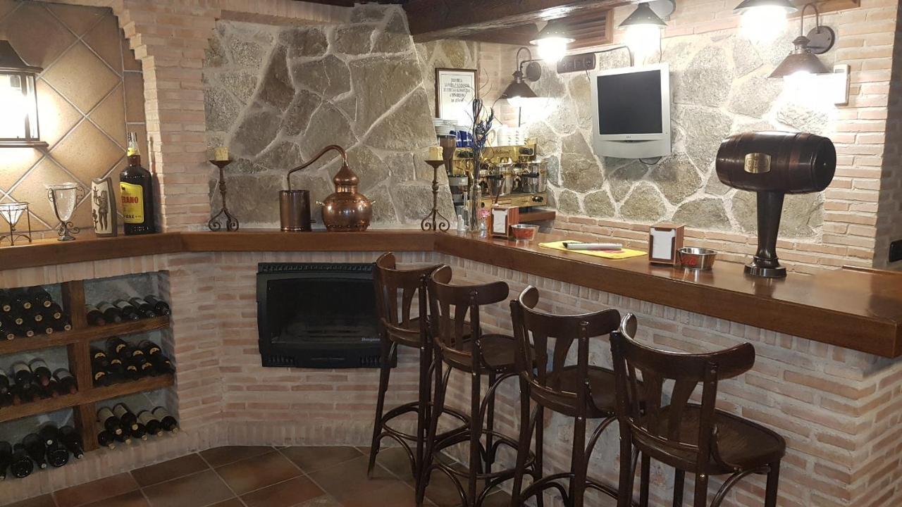 Hostal Rural Los Telares 파스트라나 외부 사진
